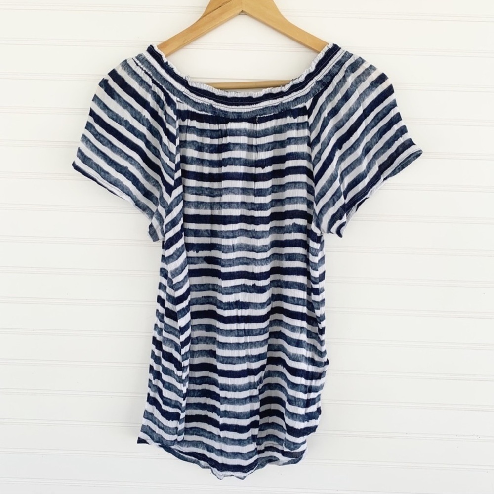 Liz Claiborne Blouse Size M Navy White Striped Smocked Off Shoulder Rayon Top